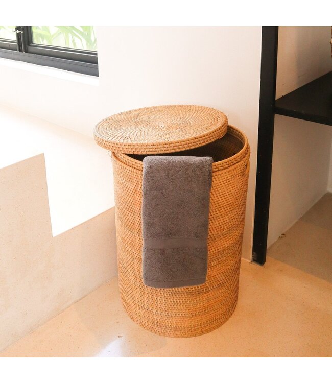 Soeji Wasmand met deksel Opbergmand van rotan SARI (2 maten)