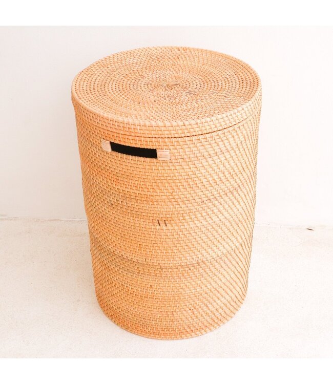 Soeji Wasmand met deksel Opbergmand van rotan SARI (2 maten)