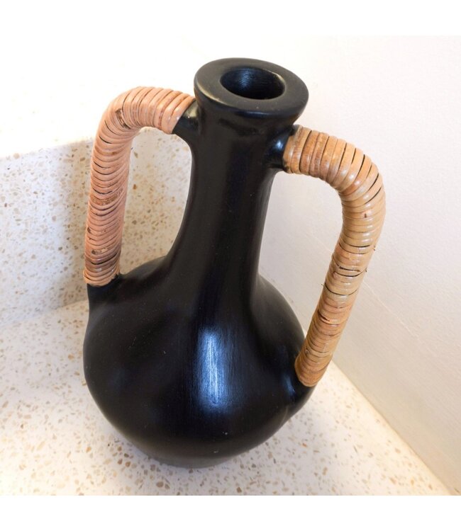 Soeji Vaas Zwarte kleine decoratieve vaas, handgegoten uit klei voor gedroogde of verse bloemen SELAYAR