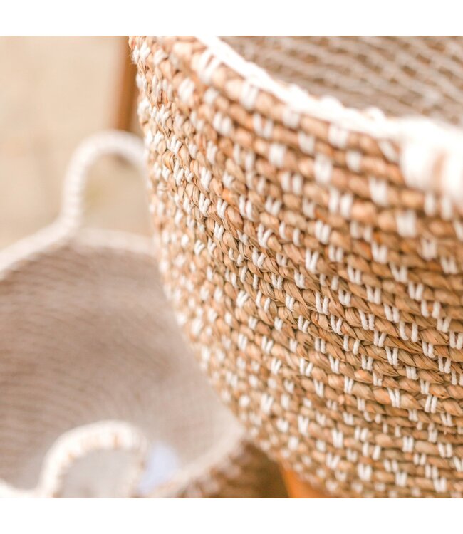 Soeji Wasmand Opbergmand Rond GUUNNG Gemaakt van bananenvezels met een macramépatroon van katoen