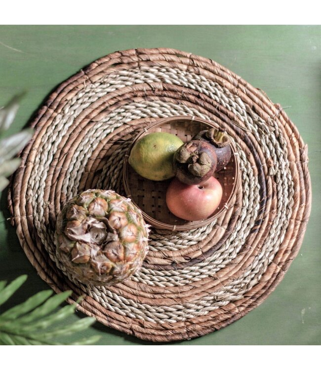 Soeji Placemat (set van 4 of 6) MATARAM | Boho Ronde Tafelmat gemaakt van Bananenvezel & Zeegras 38 cm