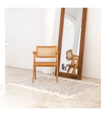 Soeji Groot vloerkleed van wit katoen met zwarte strepen 150x120 cm KERTA handgeweven