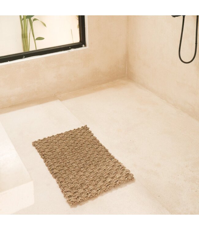 Soeji Zeegras vloerkleed 72x45 cm Handgeweven van natuurlijke vezels NIRAMA rechthoekig deurmattapijt