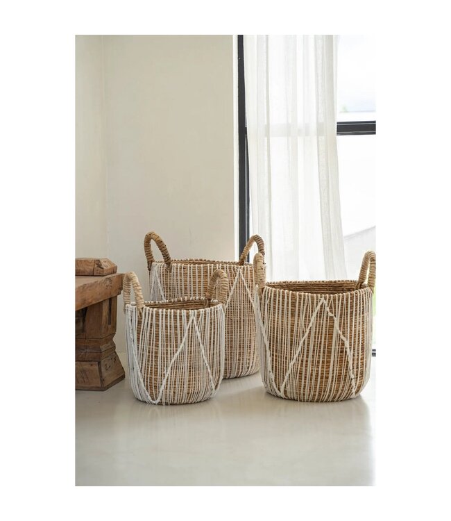 BAZAR BIZAR De recht gestikte macramémand - naturel wit - S