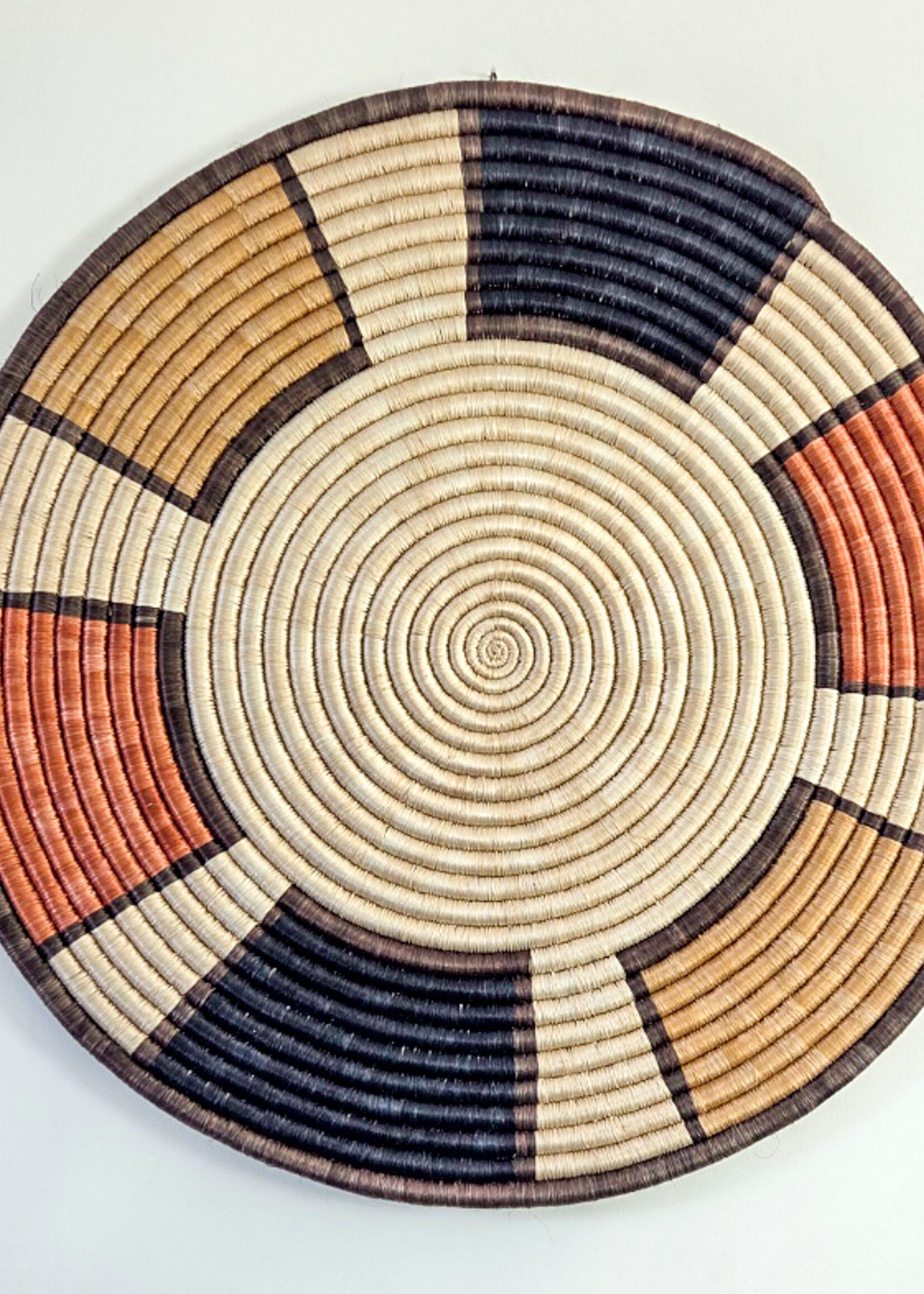 MAISON SUKU Rieten Wandcirkel Peach – Blokdesign ø 70 cm