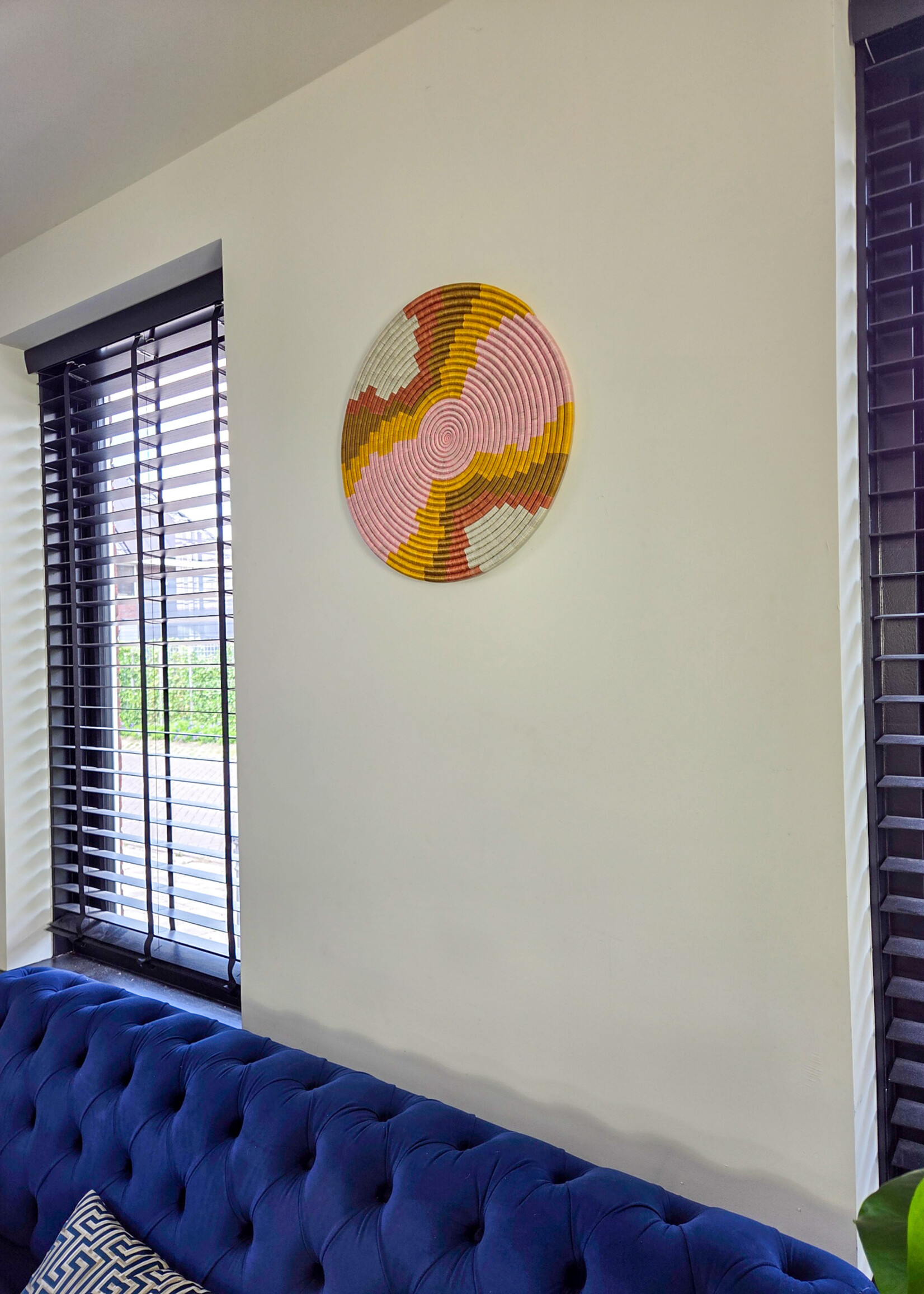 MAISON SUKU Rieten Wandcirkel in Knalkleuren ø 50 cm