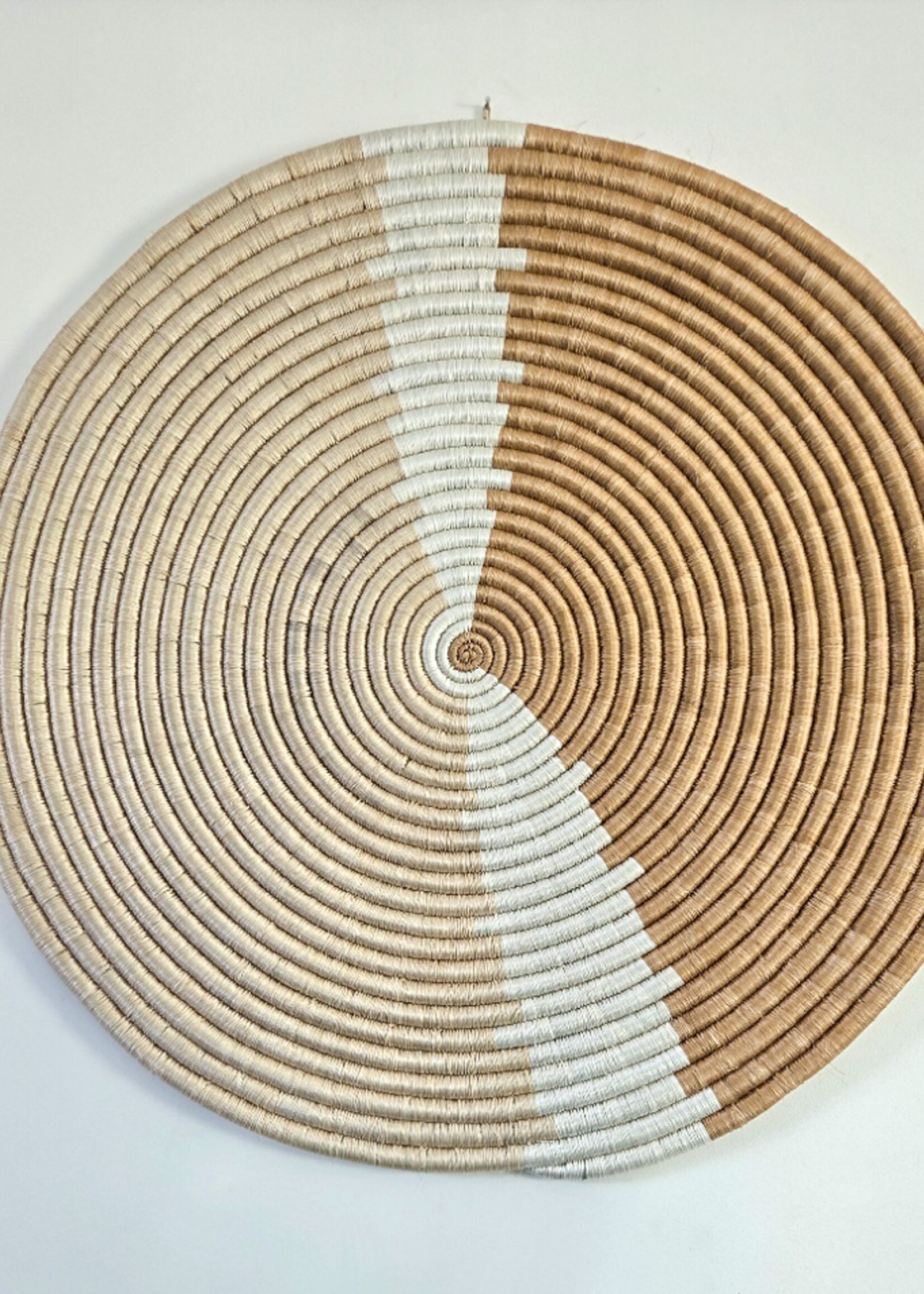 MAISON SUKU Aardetinten rieten wanddecoratie Sand ø 70 cm