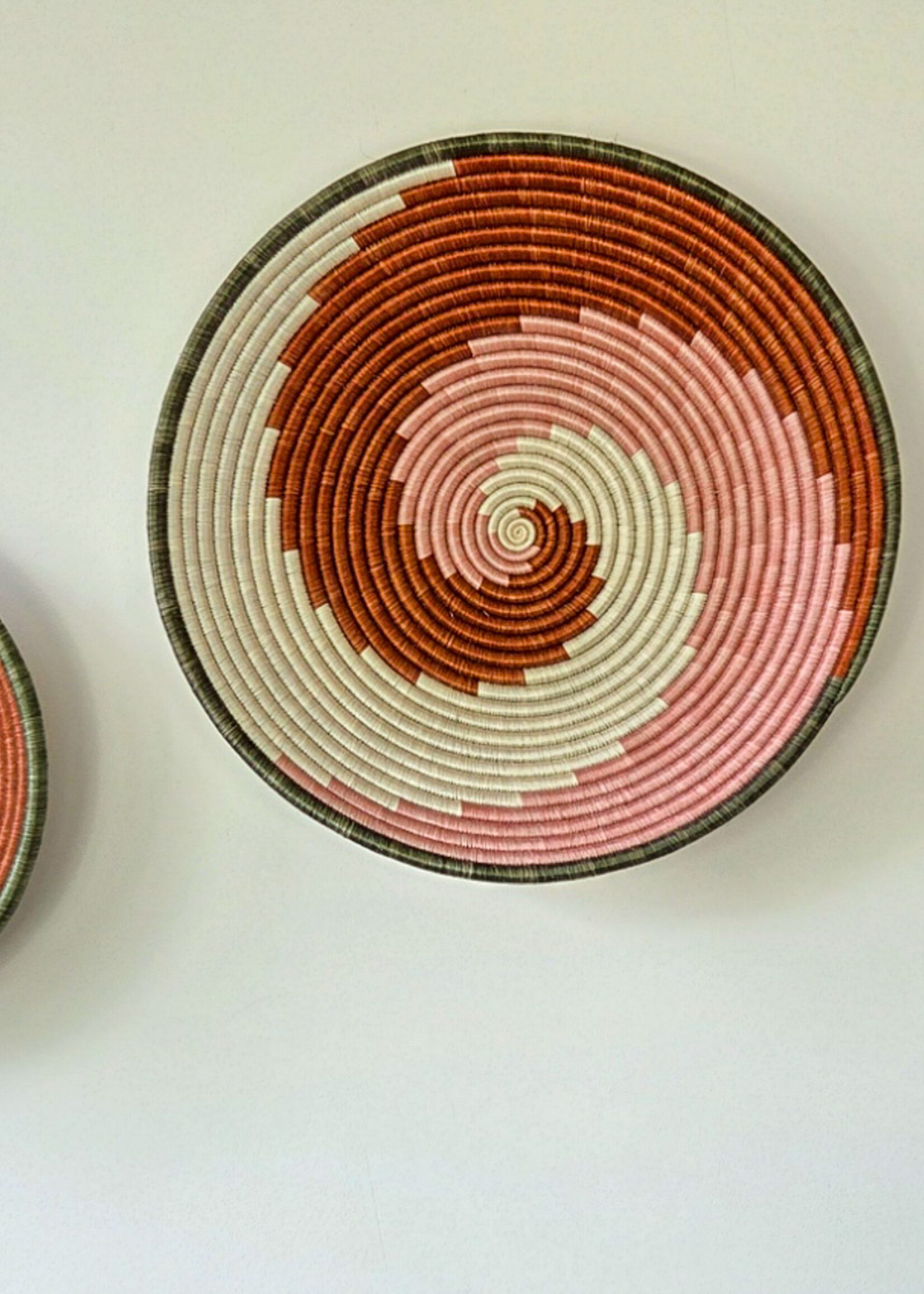 MAISON SUKU Set van 3 Rieten Wandcirkels Swirl – Aardetinten in Harmonie