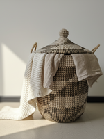 MAISON SUKU Rieten Wasmand & Opbergmand Zwart-Wit Puntdeksel