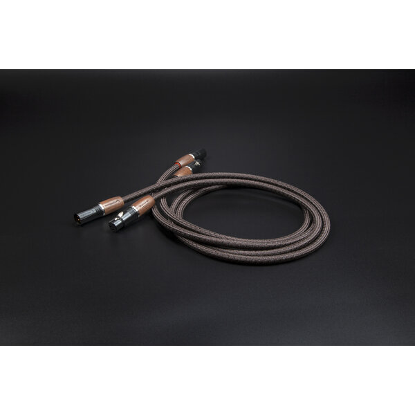 Montaudio Wairo AP, 2 meter XLR (pair)