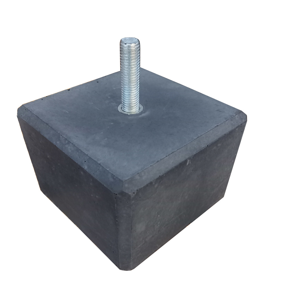Betonpoer 150x150x100mm met M16 draadstang en facetrand (49 stuks)