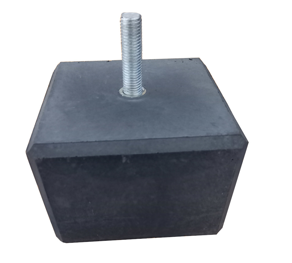 Betonpoer 150x150x100mm met M16 draadstang en facetrand (49 stuks)