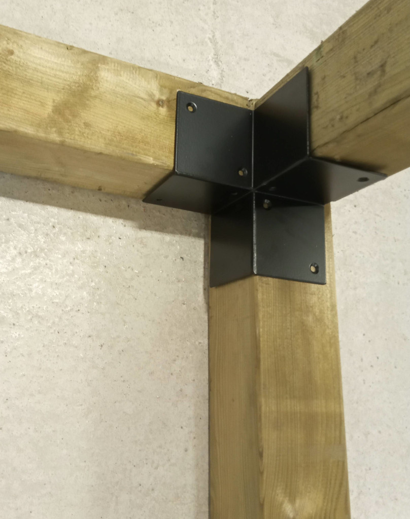 Houtverbinding driewegbalken