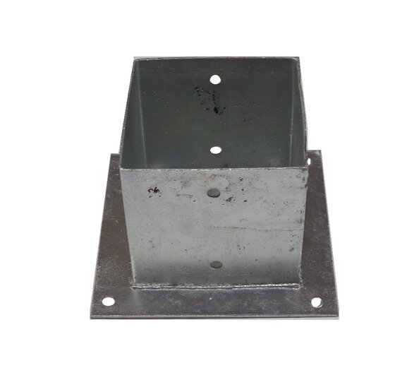 Paalhouder met plaat 151x151x150 mm vuurverzinkt – robuuste voetplaat voor houten palen
