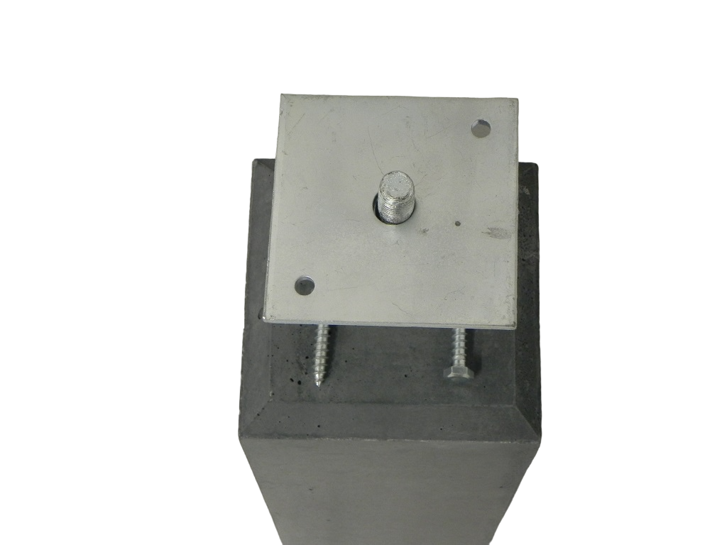 Betonpoer 150 × 150 × 580 mm antraciet met montageplaat, facetrand