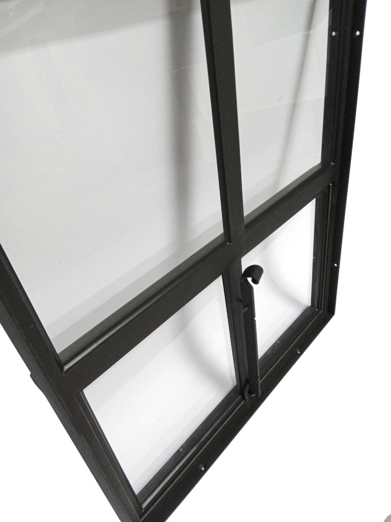 Stalen raam 500x600mm openklapbaar zwart met enkel glas 50mm diep