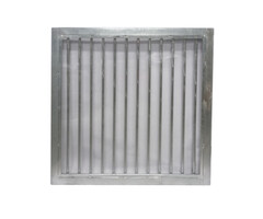 Stalraam 100x100cm vuurverzinkt met ronde roosters en PC-paneel 8mm