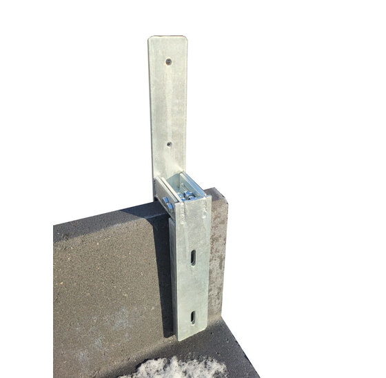 Muuranker spie 290x70 mm voor keerwanden (verstelbaar)