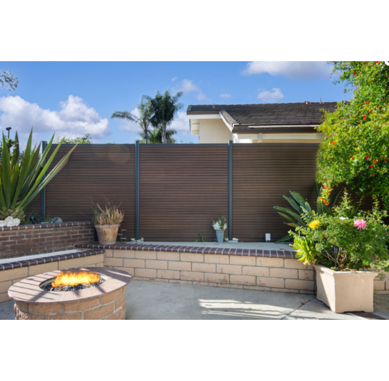 Composiet Schutting 180x180 cm – Teak Triple – Duurzaam & Onderhoudsarm