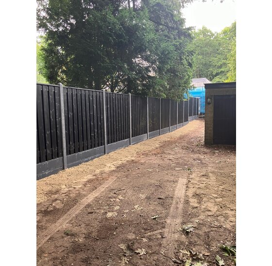 Betonpaal 10x10 cm antraciet met diamantkop voor hout-beton schutting