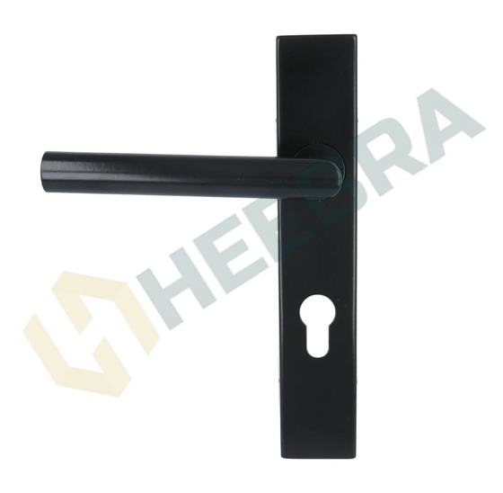 Complete Set voor Poortdeuren Breed PC72 Zwart – Inclusief Slot, Hengen & Beslag