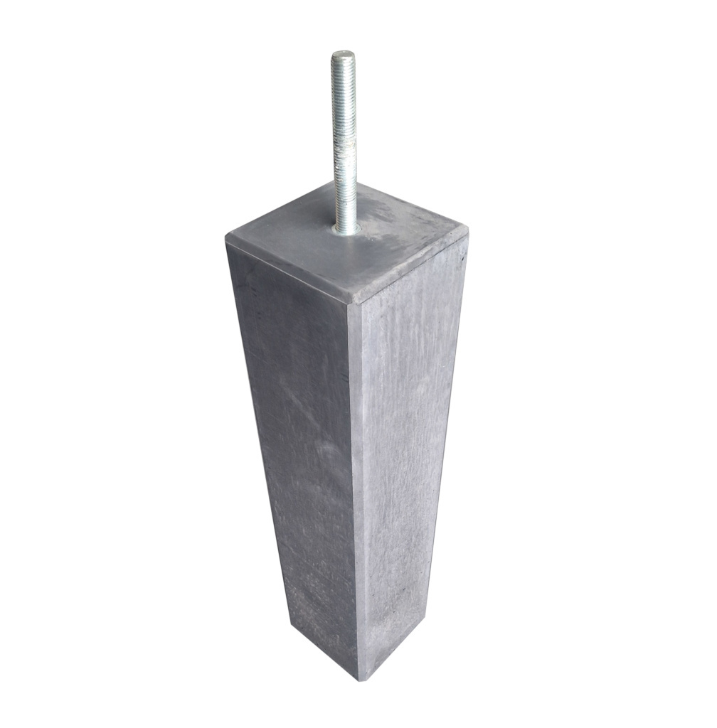 Betonpoer 140x140 mm, 580 mm hoog, met facetrand en draadstang