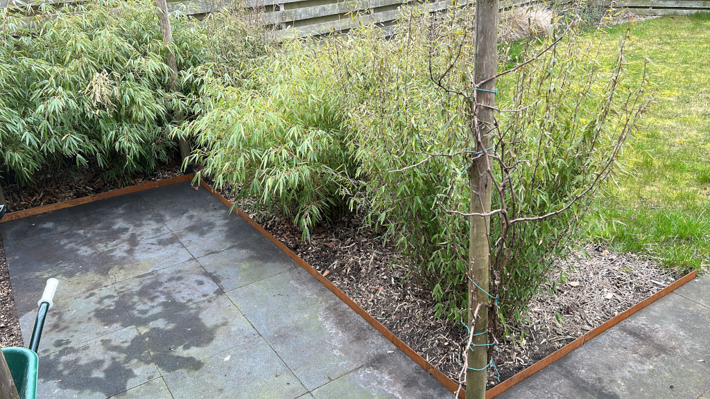 Hermic Cortenstaal kantopsluiting 106x16 cm - 1,5 mm dik met gevouwen rand