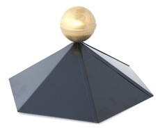 Sierkap voor tuinhuizen verzinkt/zwart + messing bol 6-kant