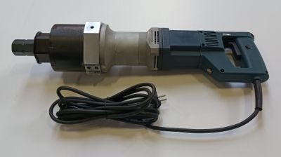 Schroefmachine LR-E30 voor funderingsschroeven - 3000 Nm
