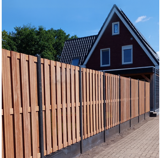 Hardhouten Schutting Geschaafd – 18-Planks