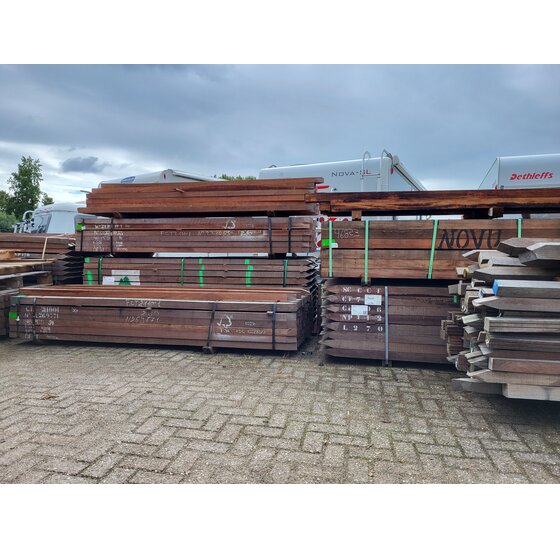 Hardhouten paal bezaagd 7x7x200 cm