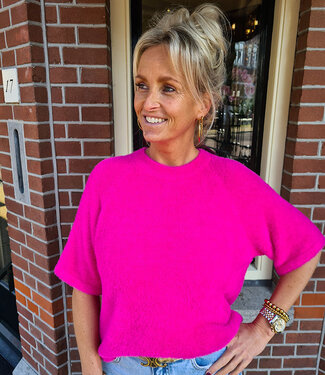 Ambika Soft Tee Fuchsia