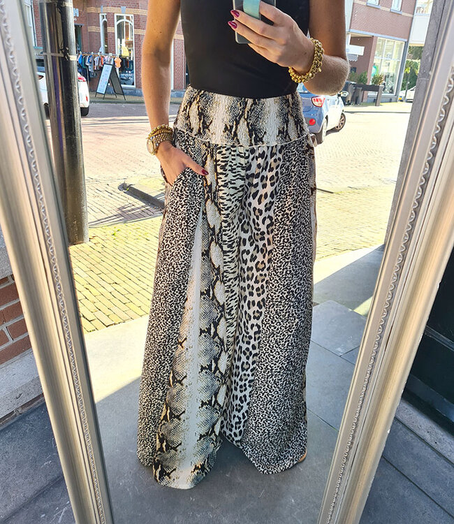 Wijde Broek/Rok Leo/Python