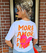 Tee More Amor Wit