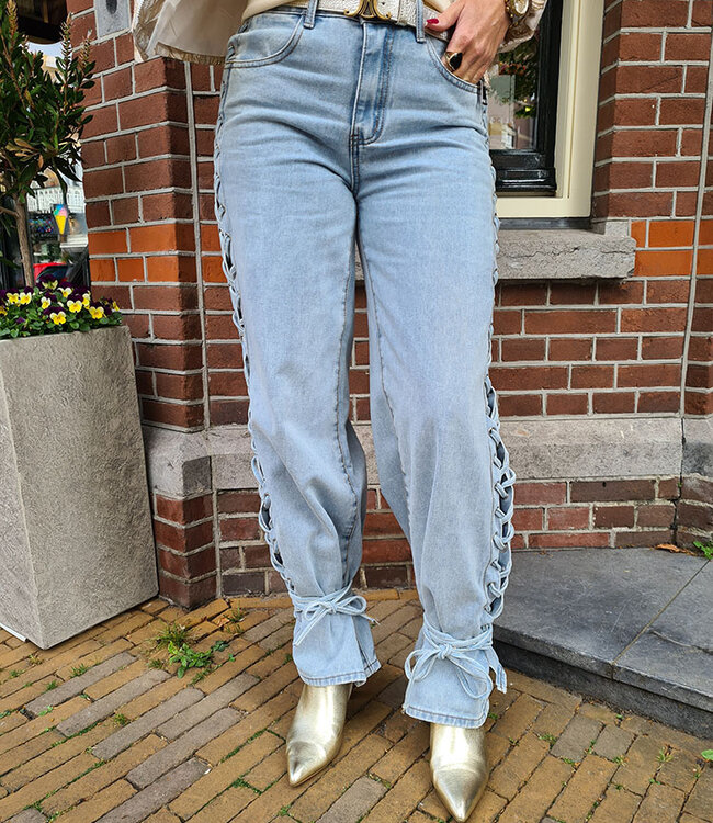 Jeans met Gevlochten Details