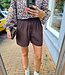 Ambika Basic Short Donkerbruin