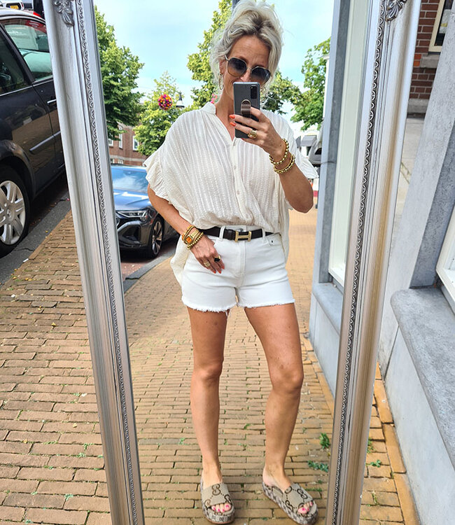 Ambika Oversized Blouse KM Ruffle Crème