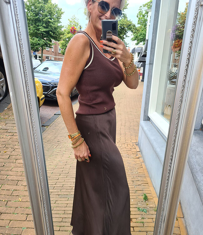 Basic Knit Top Donkerbruin/Goud Randje