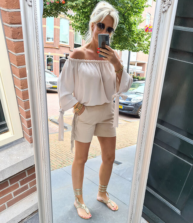 Offshoulder Blouse Créme met Strikjes