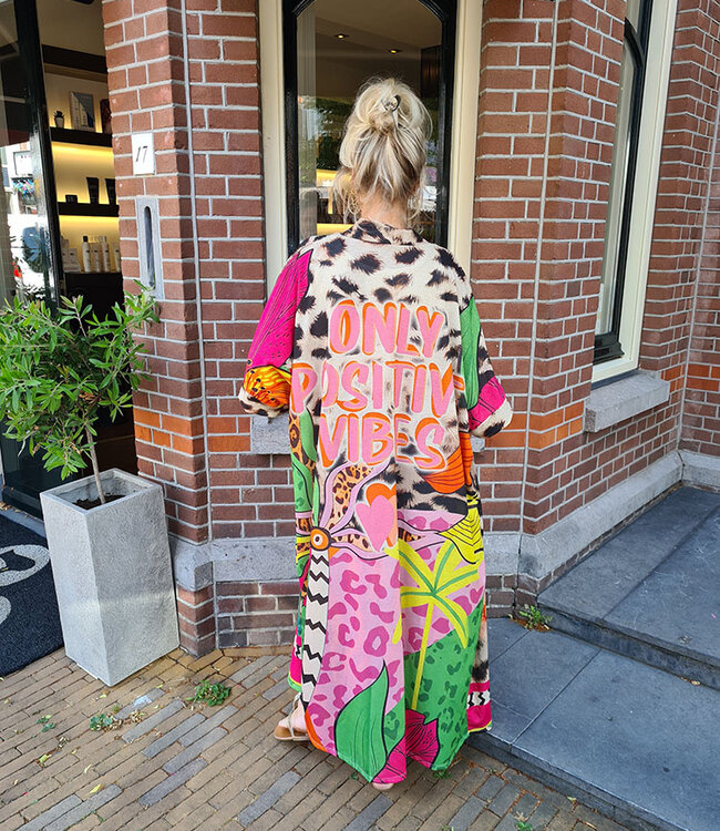 Vest Shimmer Leo Positive Vibes