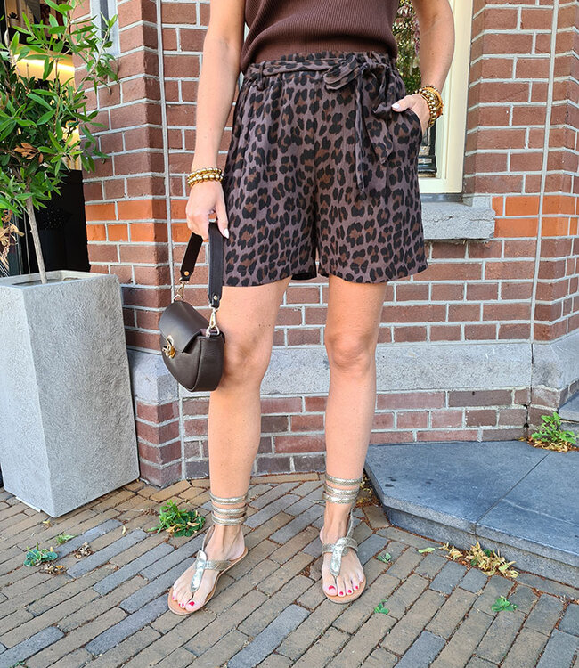 Short Shimmer Leo Donkerbruin