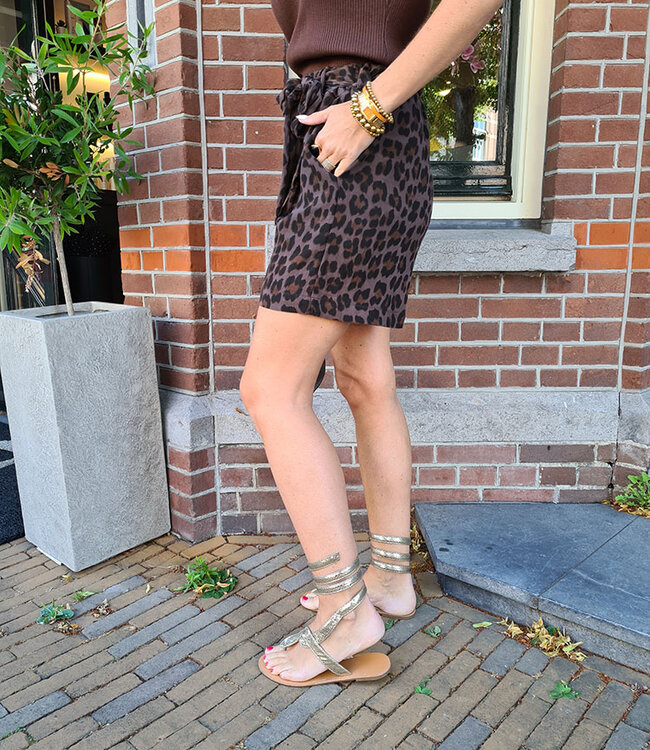 Short Shimmer Leo Donkerbruin