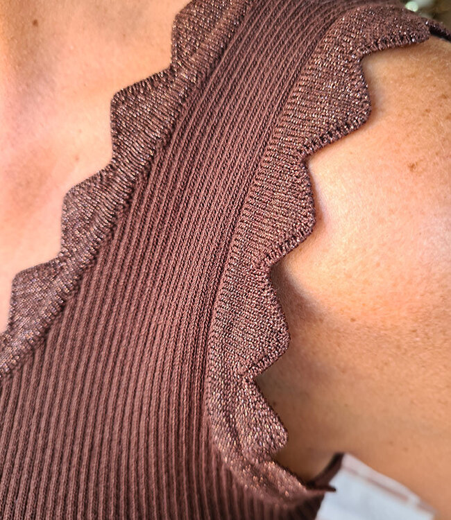 Ruffle Rand Hemdje Donkerbruin