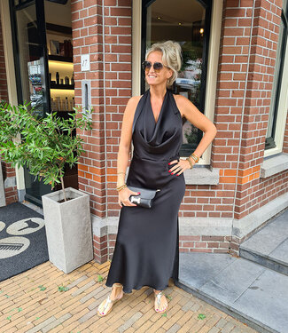 Waterval Dress Zijdelook Zwart