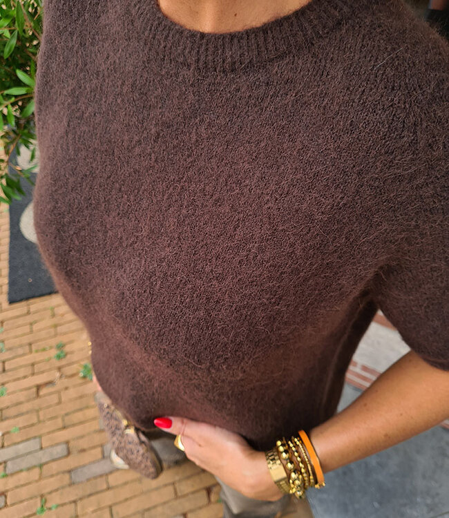 Super Soft Knit Top KORTE Mouw Donkerbruin