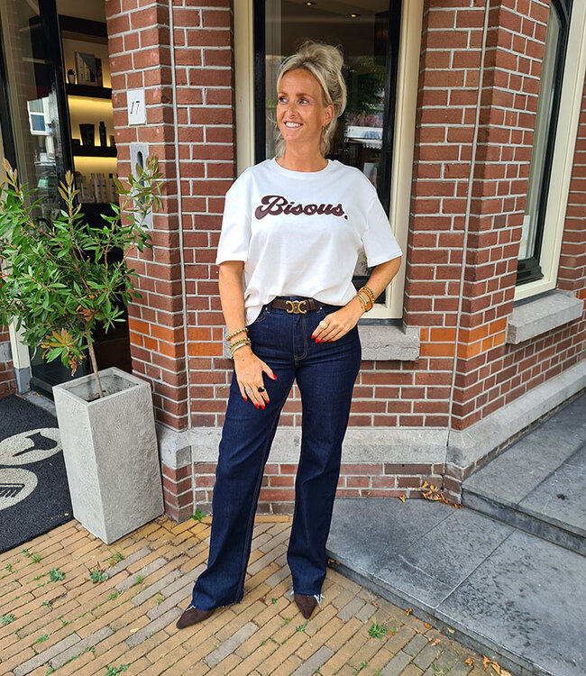 Ambika Tee Bisous Wit/Bruin