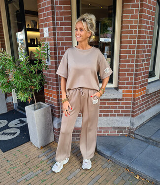 2-delige Comfyset Korte Mouw Taupe