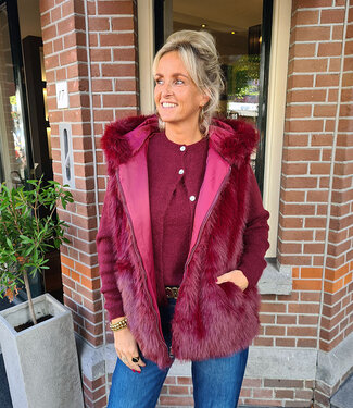 Faux Fur Bodywarmer Capuchon Bordeaux
