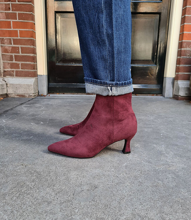 Enkellaarsjes Hakje Suedelook Bordeaux