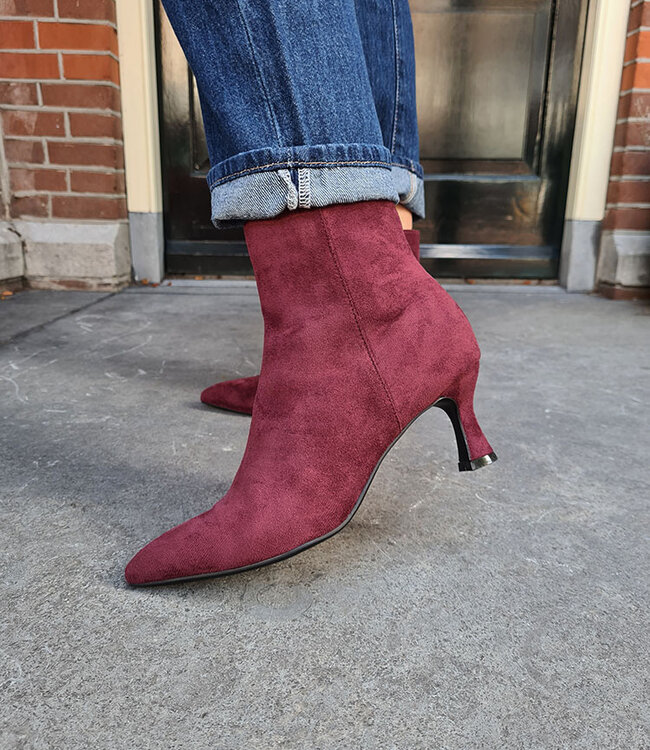 Enkellaarsjes Hakje Suedelook Bordeaux